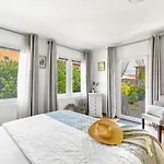 בית נופש Sofie *